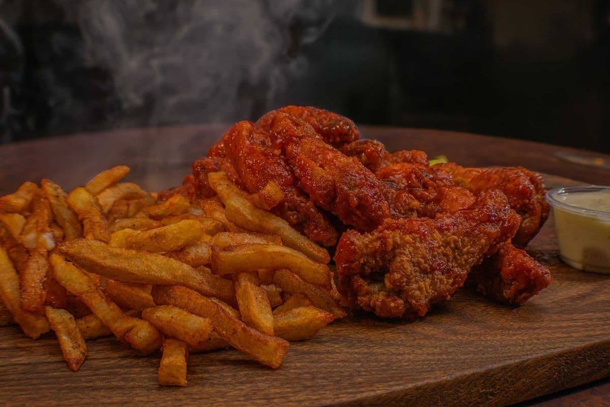 Medium-Sized Wings