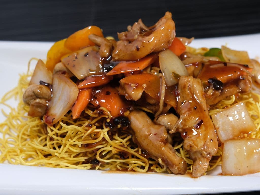 Black Pepper Chicken Noodles (Spicy) (鼓汁鸡面)