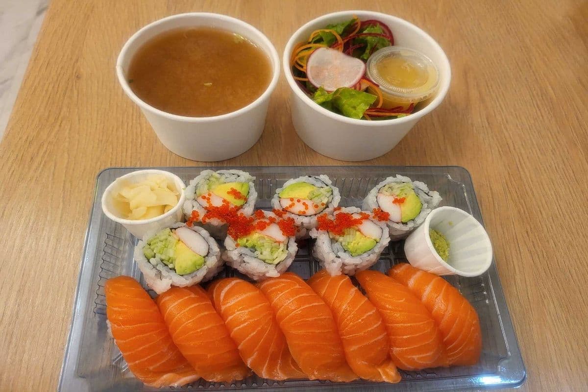 Domo Maki and Sushi Set