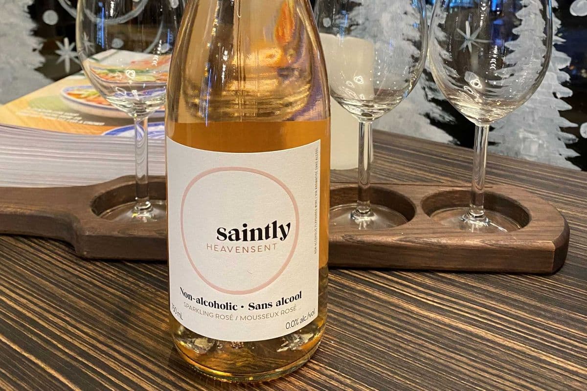 SAINTLY HEAVENSENTNON-ALCOHOLIC SPARKLING ROSE (750ml)