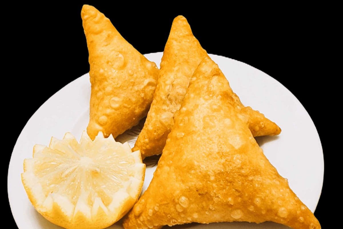 Beef Samosas (3 pcs)