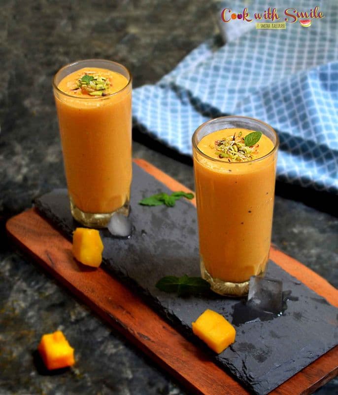 Shakes (Mango, Chocolate or Strawberry)