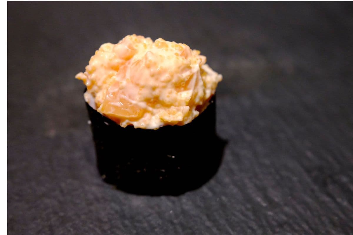 Chopped Scallop Nigiri (2 pcs)