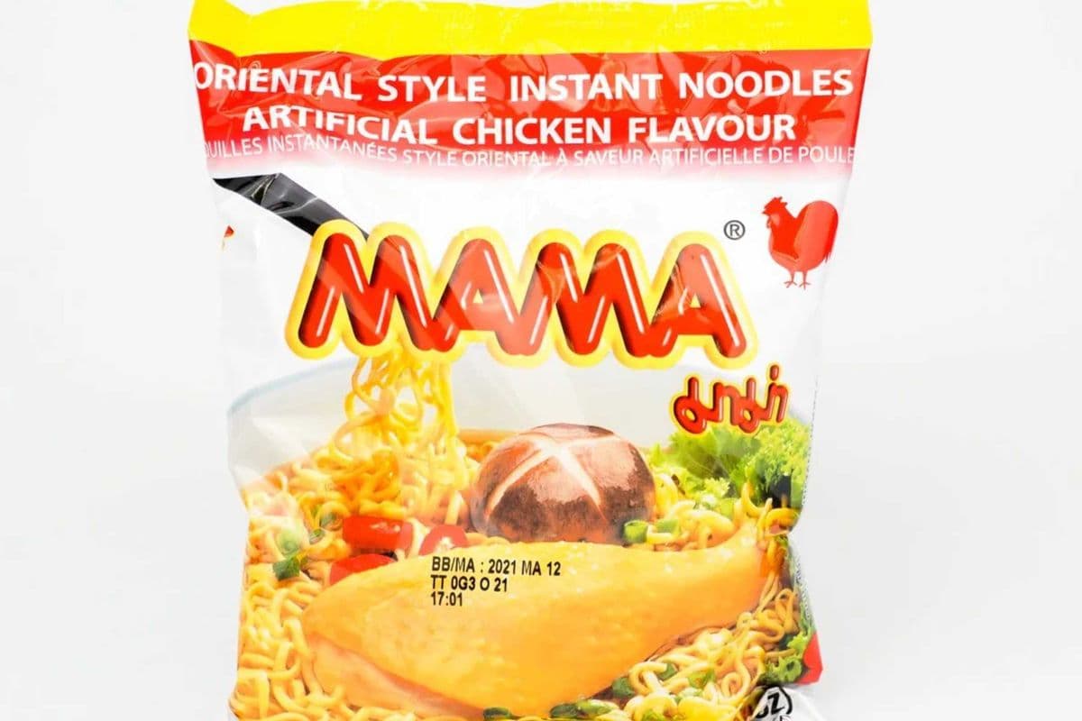 Mama Noodles (Chicken) (55g)