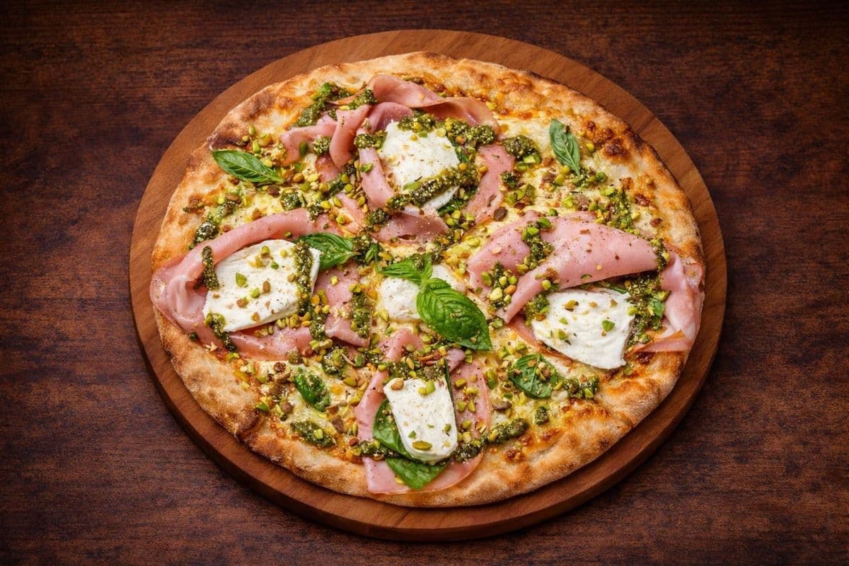 18" Pistacchio (White Pizza)