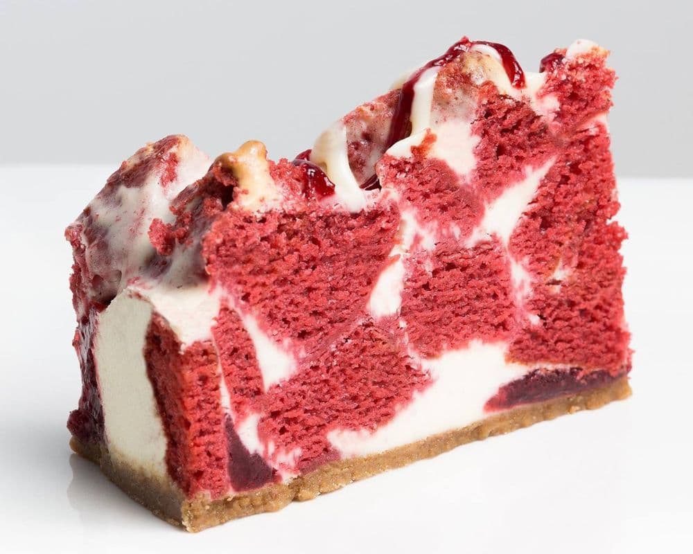 Raspberry Greek Yogurt Cheesecake