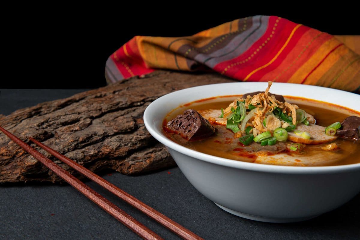 Bun Bo Hue (Authentic Central Vietnamese Soup)