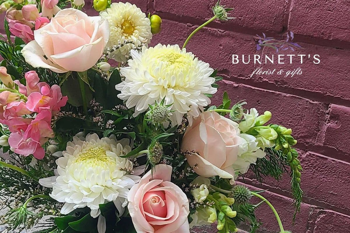 Deluxe Modern Vase Arrangement