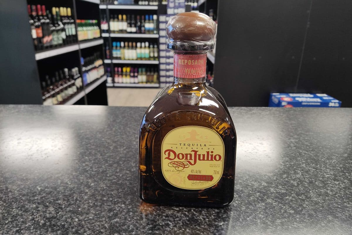 Don Julio - Reposado (1 x 750 ml Bottle)