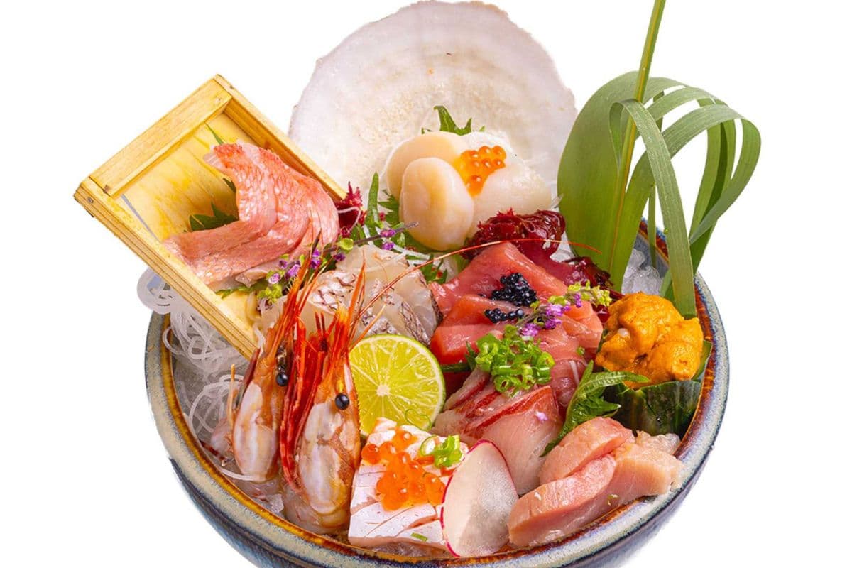 Sashimi Dinner (Deluxe)