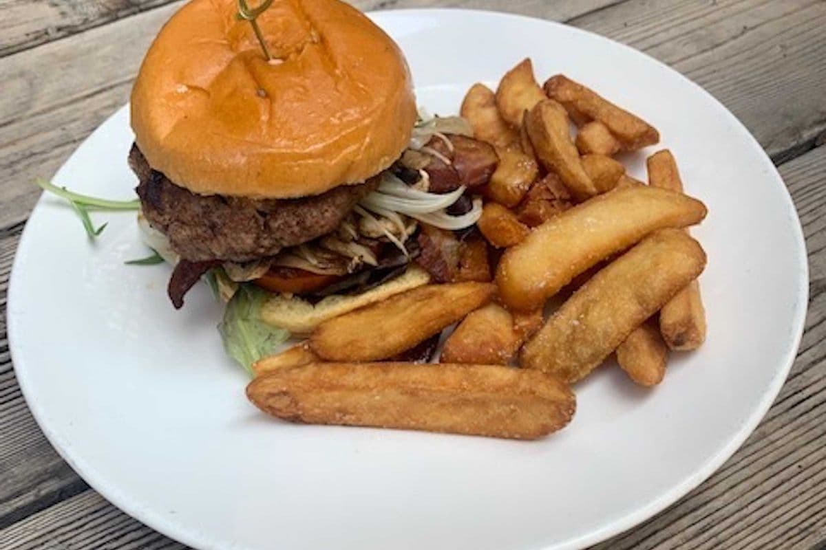 Bacon Mushroom Burger