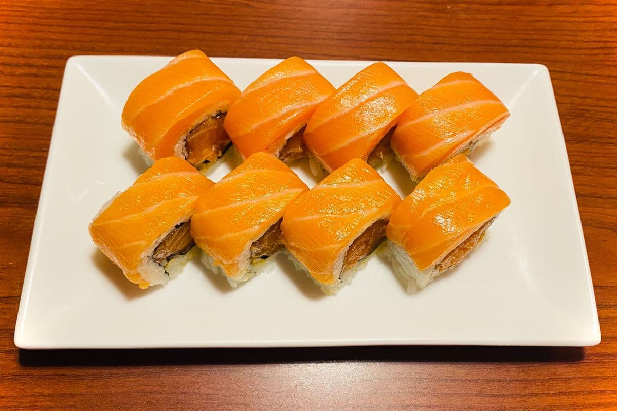 Red Dragon Roll (8 pcs)