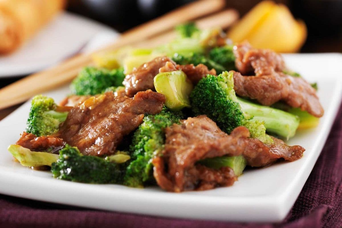 37. Beef With Broccoli