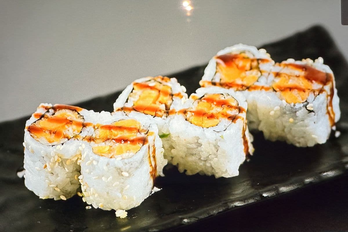 Yam Tempura Maki (6 pcs)