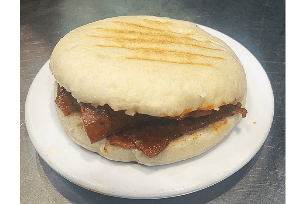 Spicy and Numbing Beef Burger
