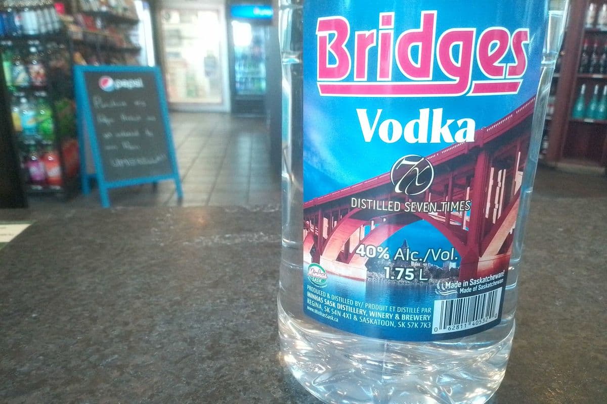 Bridges Vodka 1.75L (1 x 1750ml)