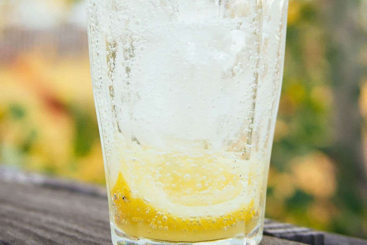 Iced Fresh Lemon Soda - Soda Chanh