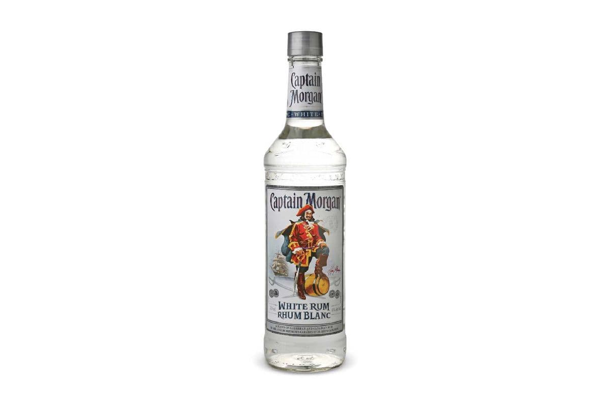 Captain Morgan White Rum (1 x 750 ml)
