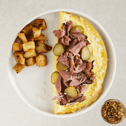 Omelette Montréal Smoked meat / Smoked Meat with Swiss Cheese Omelet