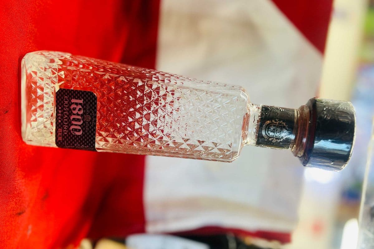 1800 CRISTALINO TEQUILA (1 x 750ML)