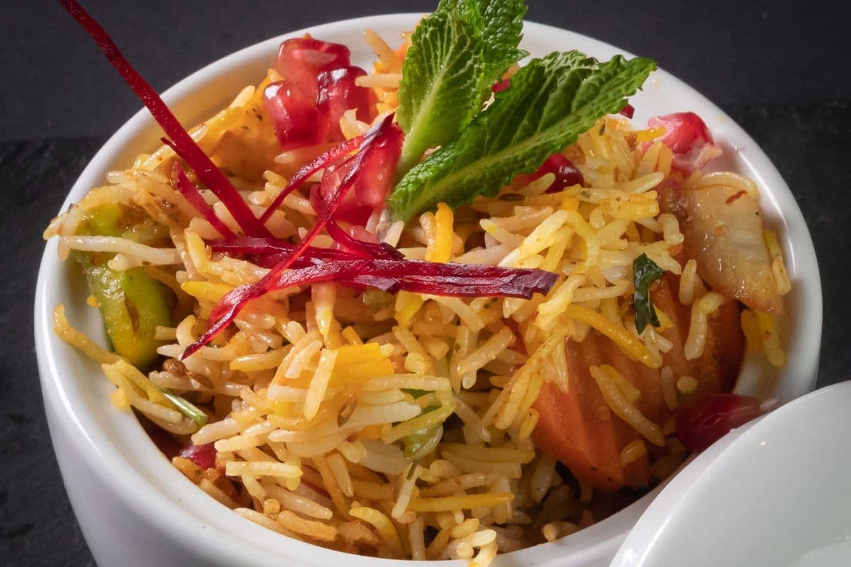 Veg Biryani with Raita