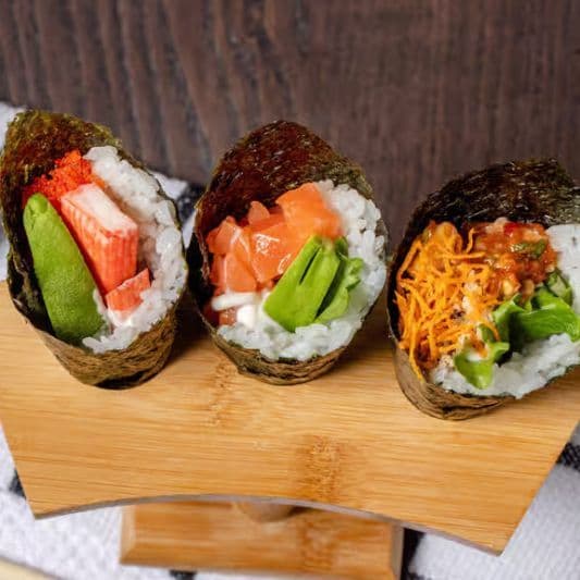 Temaki Hand Roll