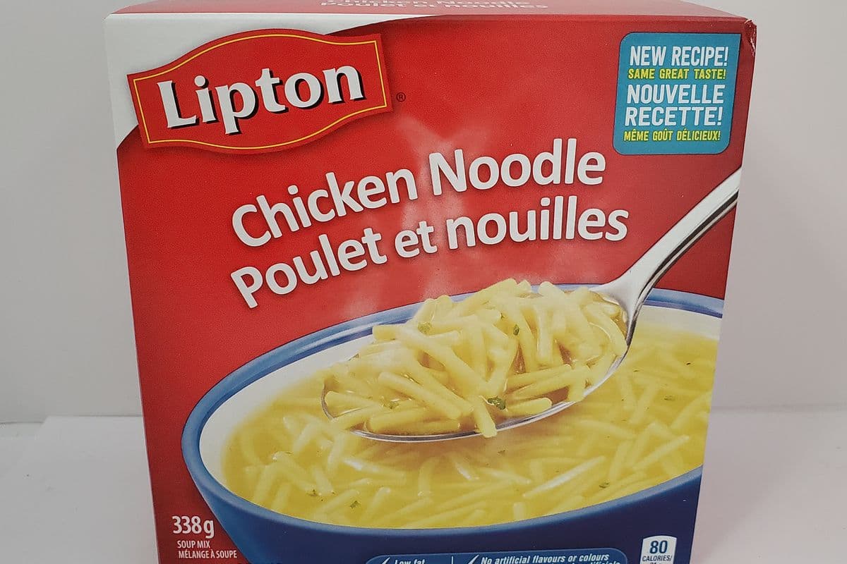 Lipton Chicken Noodle (338g) Four Pouches