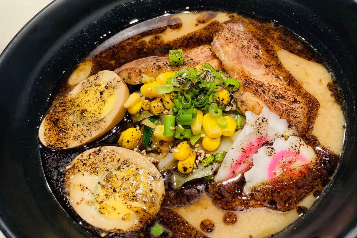 Jr4. Tonkotsu BLACK