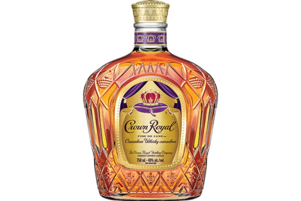 Crown Royal (750 ml) (1 x 750ml)
