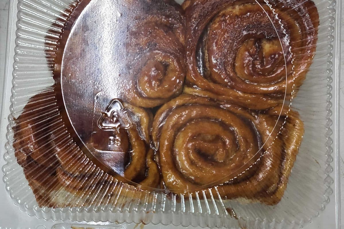 Steaky Cinnamon Bun 4 pack (Before place order you need call for available iteam 3069787990)
