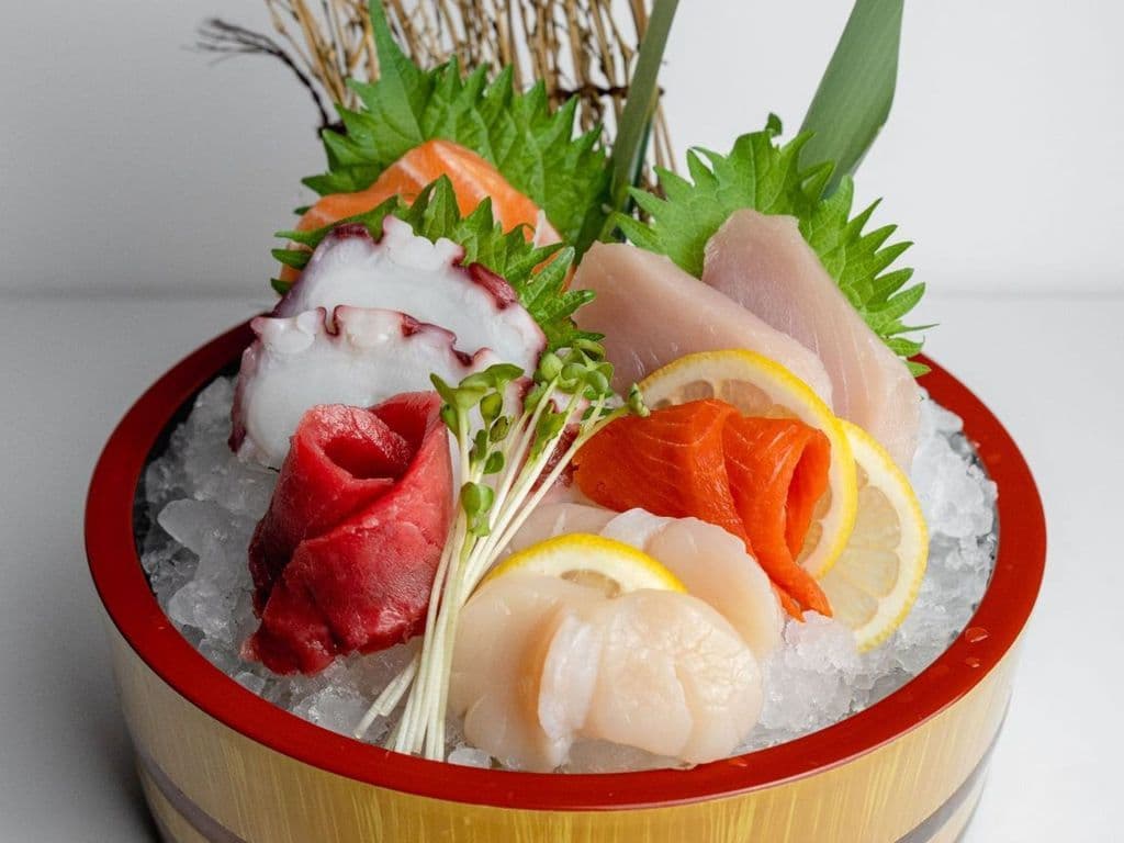 Chef Choice 12 Pieces Sashimi