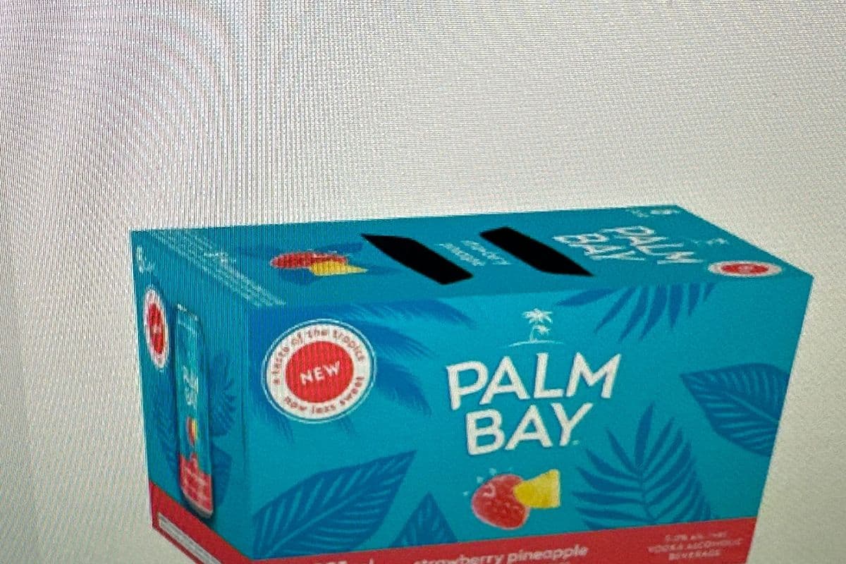 Palm Bay Strawberry Pin (6 x 355 ml Cans)