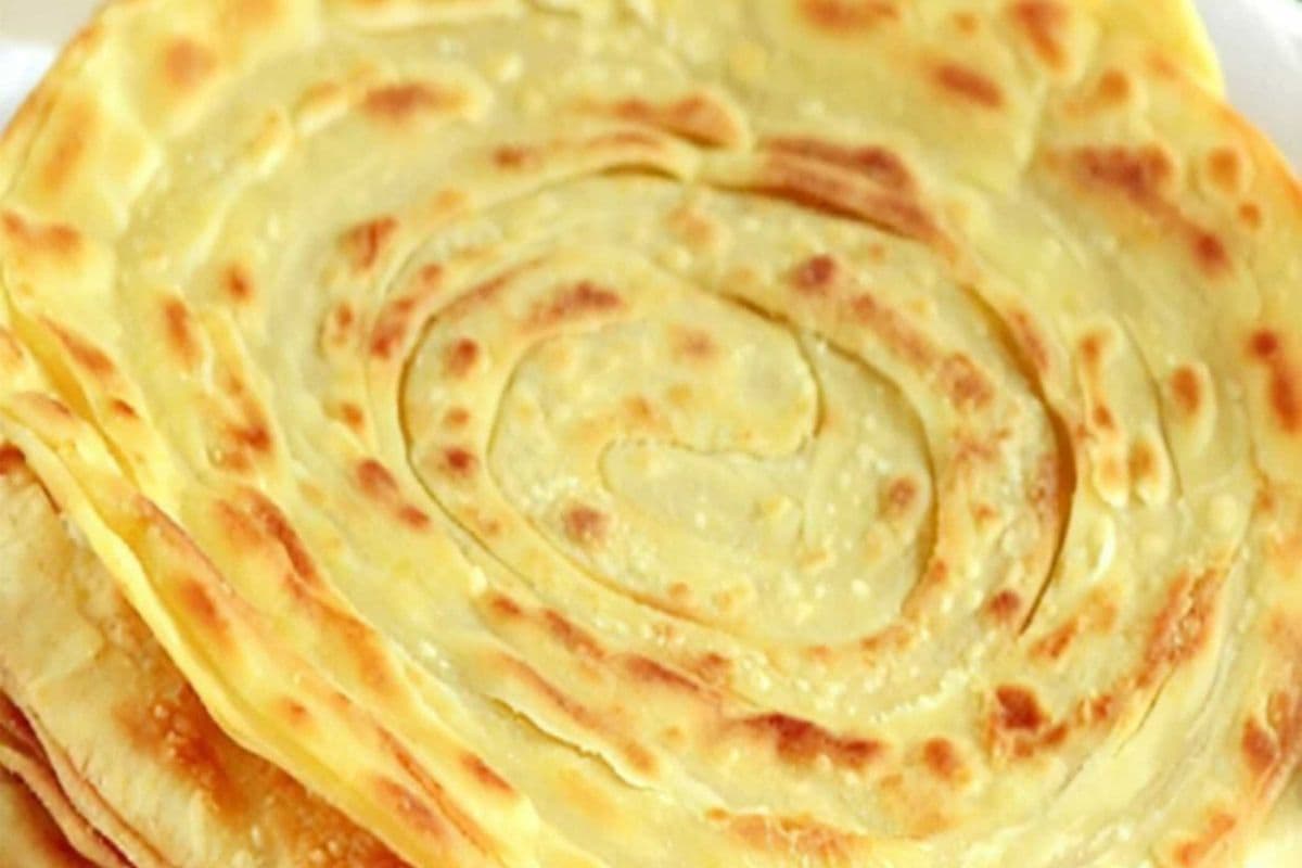 Lacha Paratha (Butter)