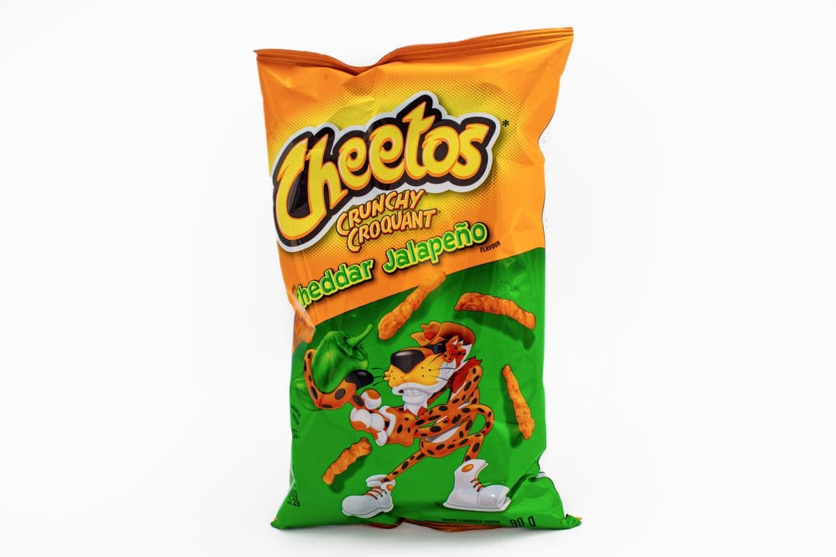 CHEETOS CRUNCHY CHEDDAR JALOPENO 90G