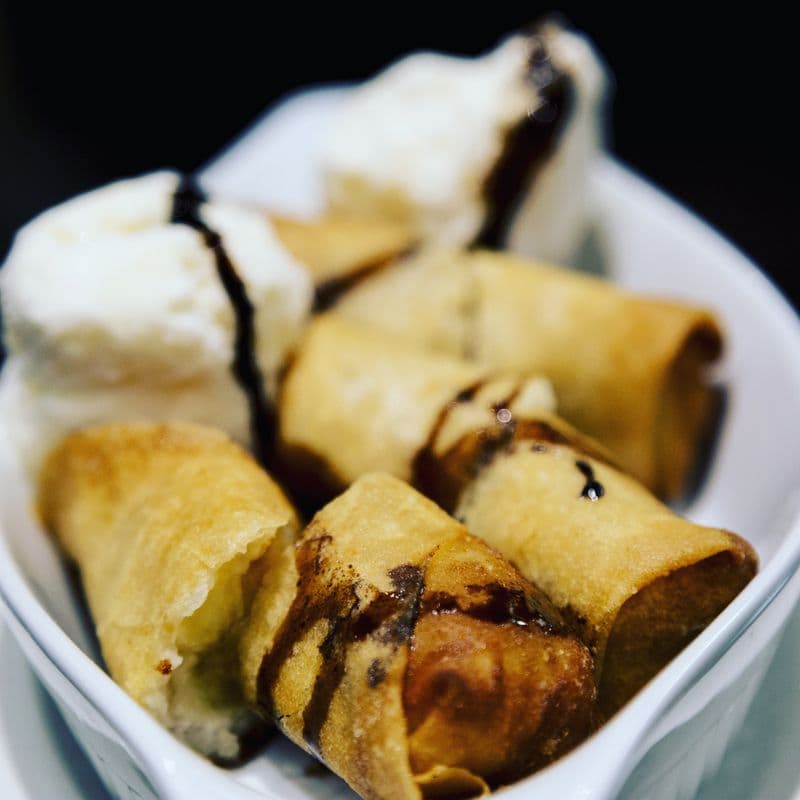 D80. Fried Banana topped with Ice Cream