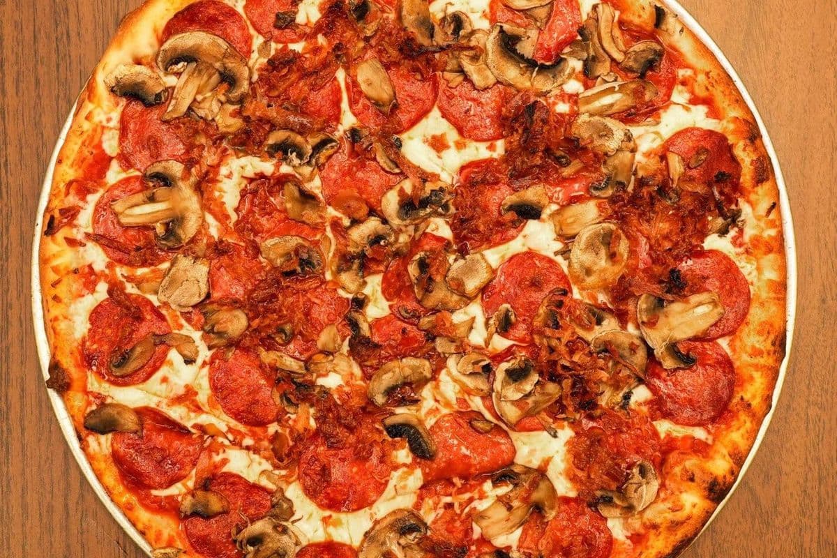 Canadian Pizza