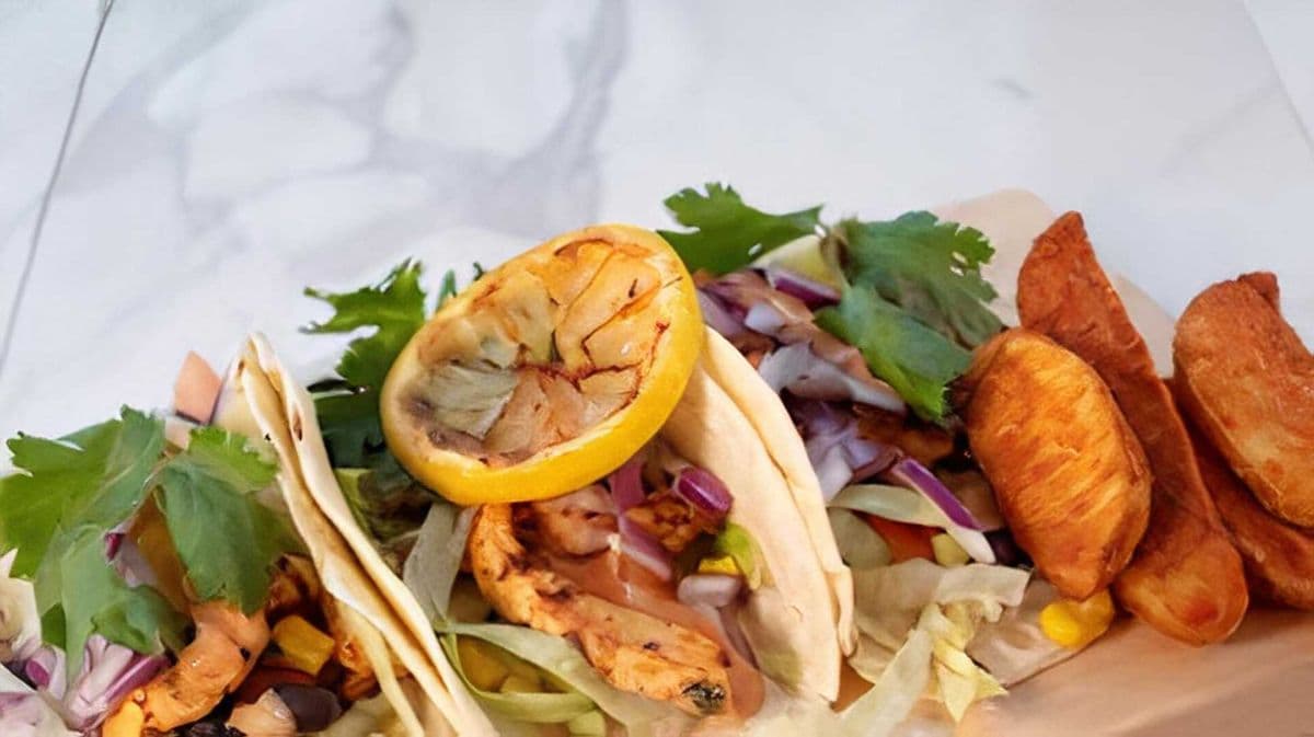 Southwest Chicken Tacos (3 pcs)