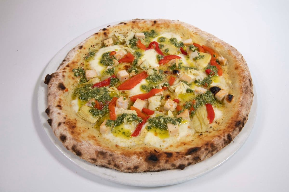12" Regular Tuscan Forno Chicken Pizza