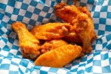 Kanwal's Classic Wings (Baked, in House spices)