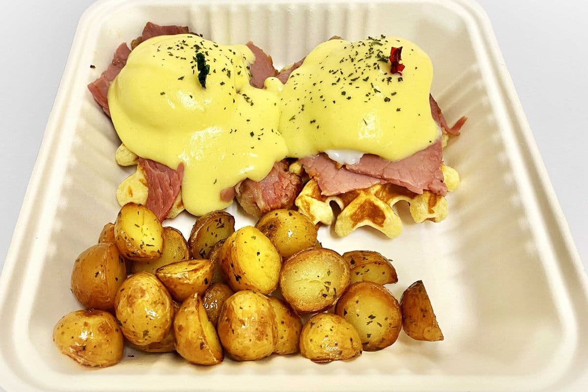 Montreal Smoked Meat Benny