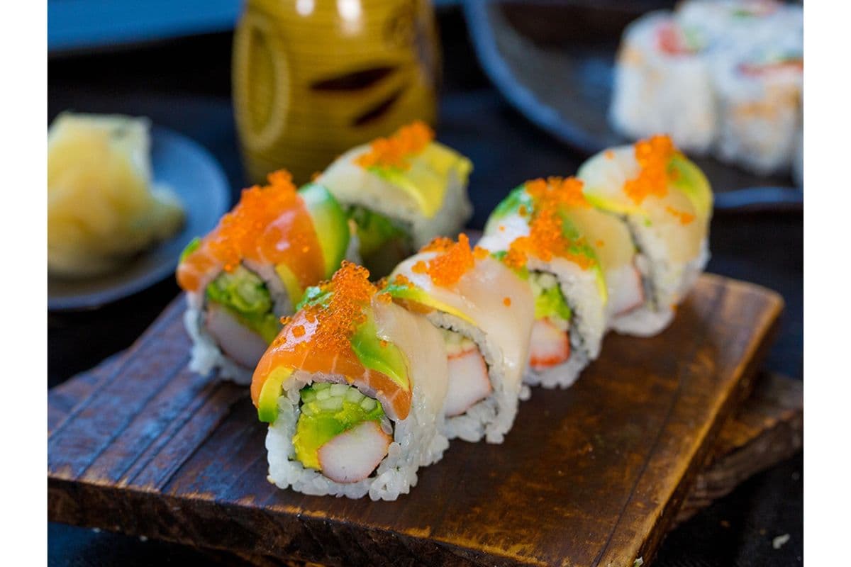 Rainbow Roll (6pcs)