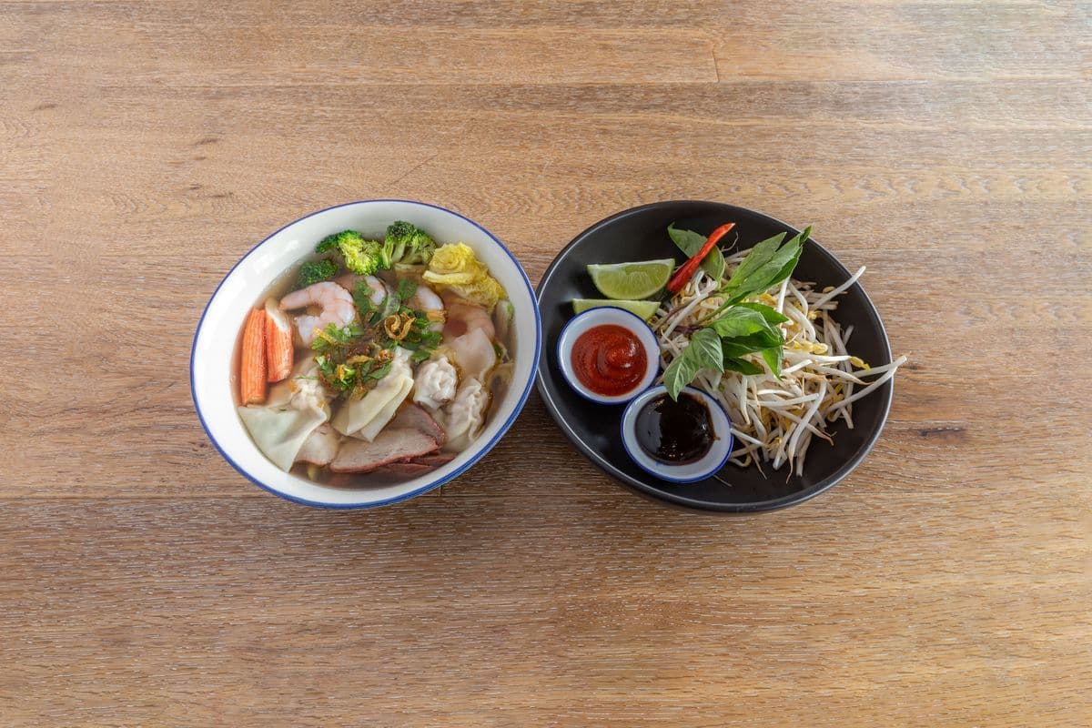 38. Deluxe Wonton - Egg Noodle Soup