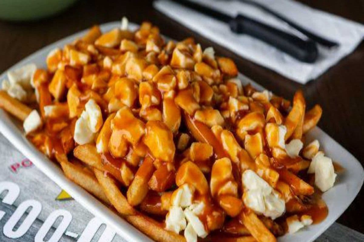 POUTINE MOYENNE BACON