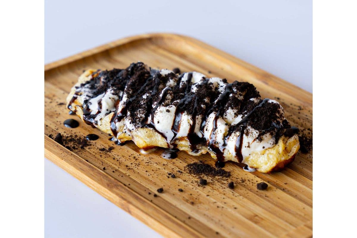 Oreo and Cream Croffle