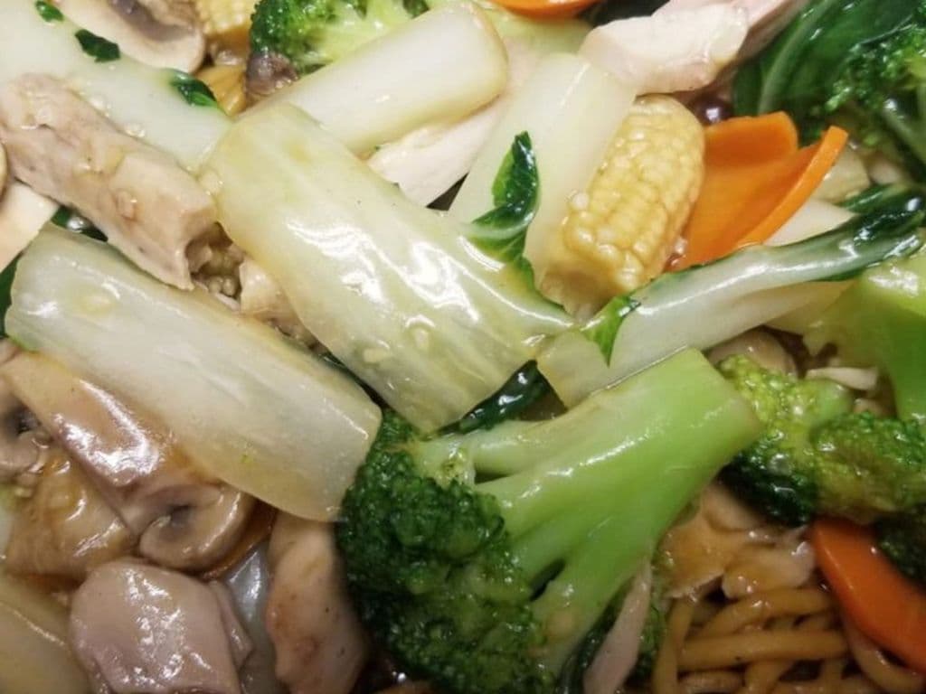 Chicken Lo Mein