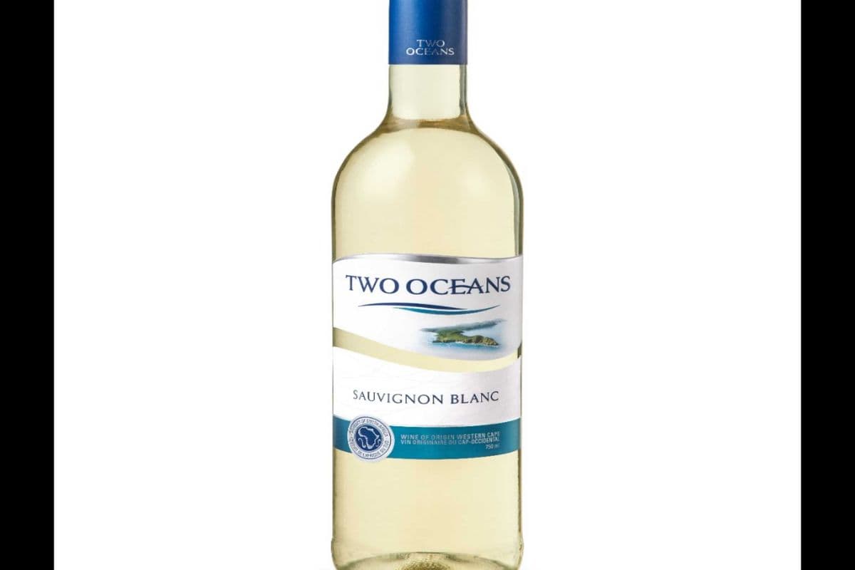 Two Oceans Sauvignon Blanc (750 ml) (1 x 750 ML )