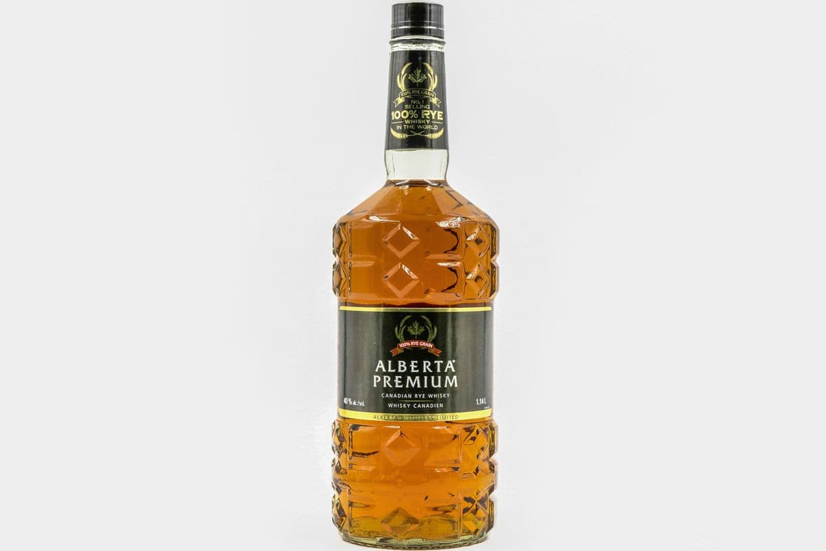 Alberta Premium (1.14L) (1 x 1.14 L)