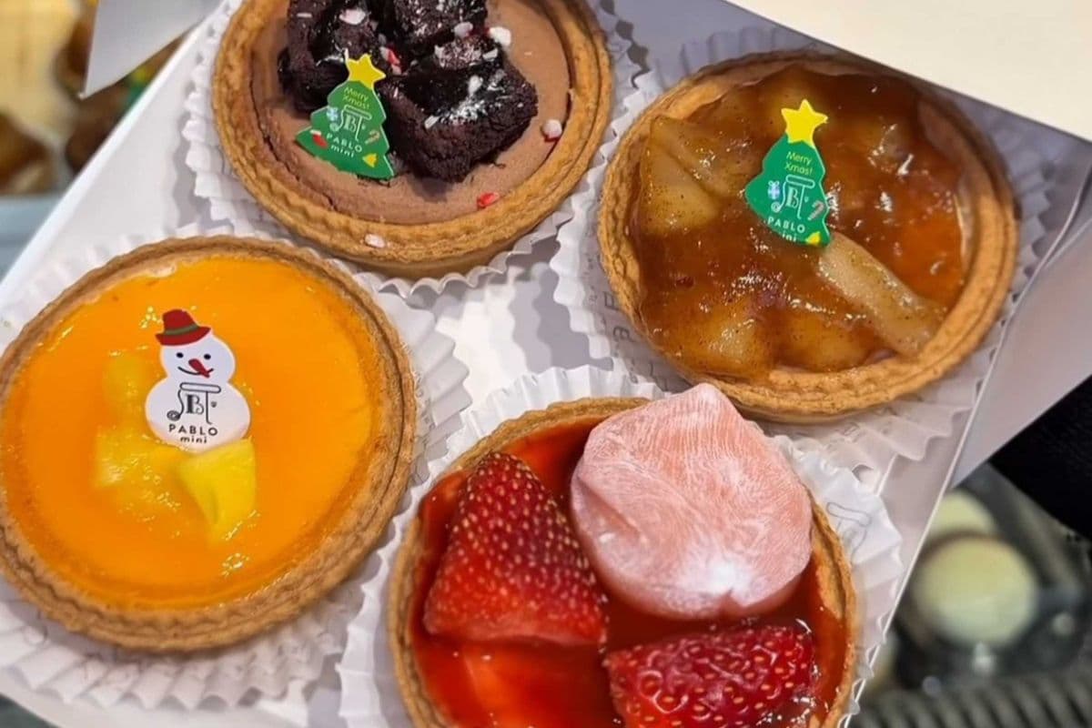 Box of 4 Mini Cheese Tarts