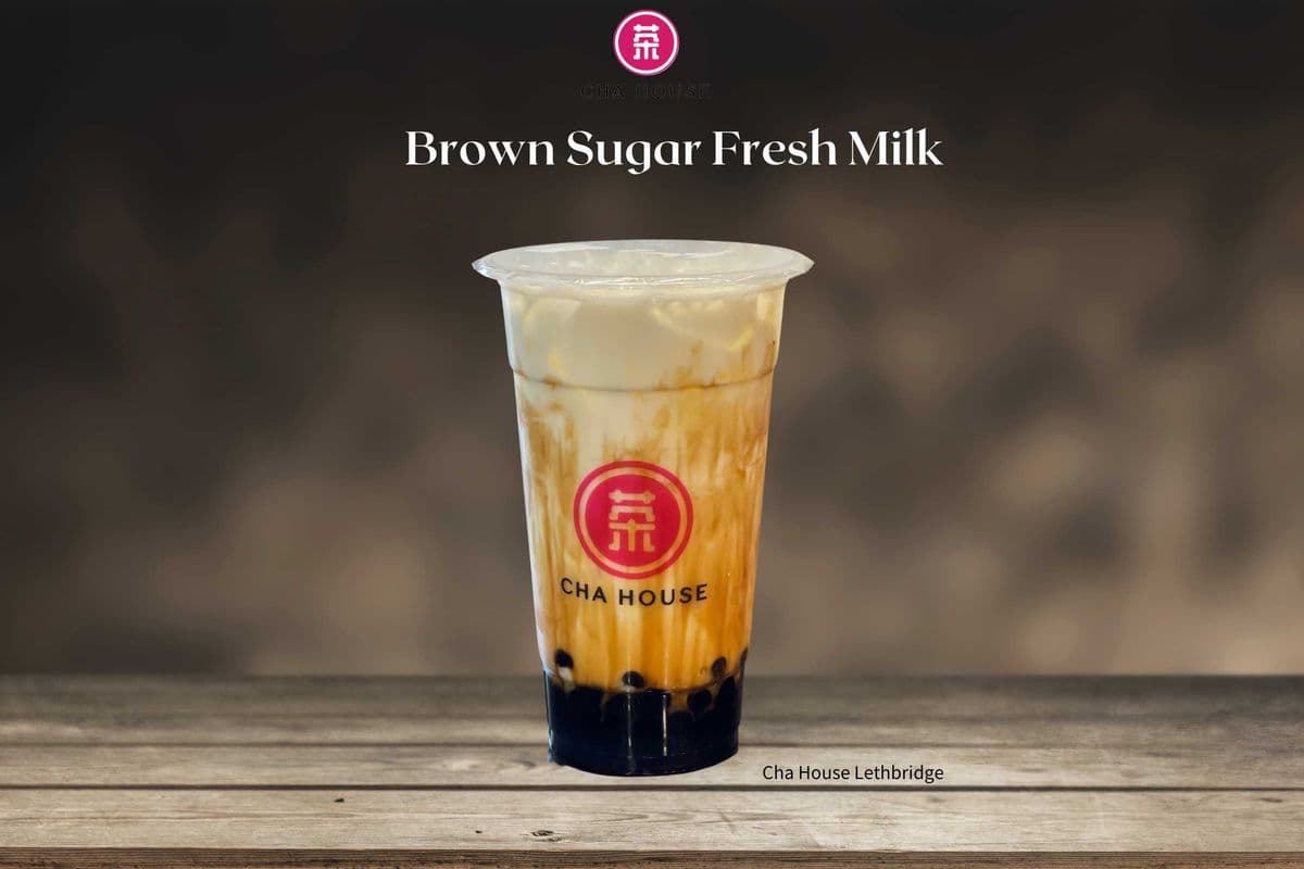 17. Brown Sugar Fresh Milk (700ml)
