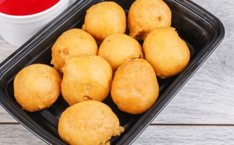 W23. Sweet & Sour Chicken Balls (12 pcs)